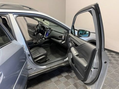 Used 2022 Subaru Outback Limited AWD/4WD image 24