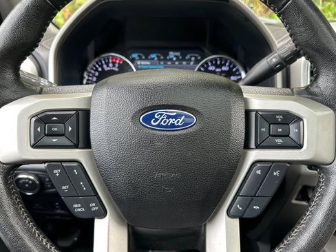 Used 2018 Ford F250 Lariat w/ Lariat Ultimate Package image 23