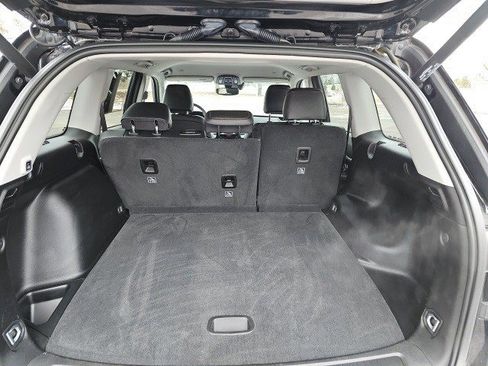 Used 2023 Jeep Grand Cherokee Limited image 18