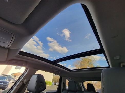 Used 2023 Acura MDX SH-AWD w/ Technology Package image 38