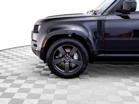 Used 2023 Land Rover Defender 90 X-Dynamic SE AWD/4WD image 36