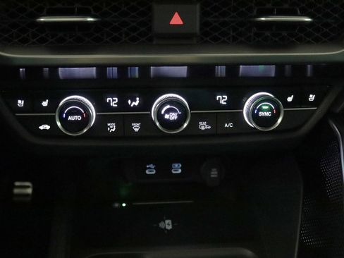 Used 2025 Acura ADX A-Spec image 21