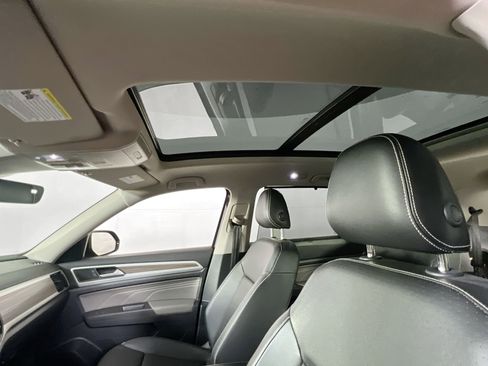 Used 2023 Volkswagen Atlas SEL image 21