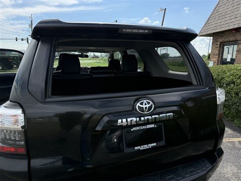 Used 2016 Toyota 4Runner SR5 Premium AWD/4WD image 7