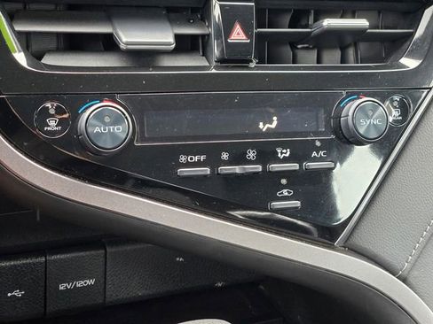 Used 2024 Toyota Camry LE image 20