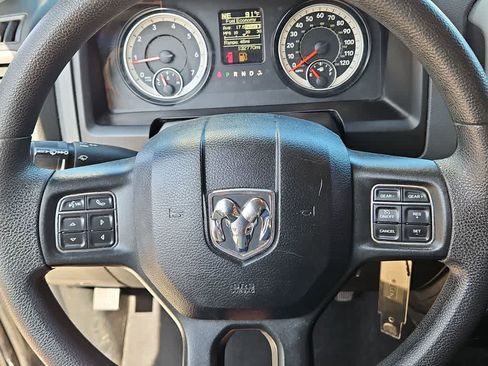 Used 2019 RAM 1500 Express w/ Express Value Package AWD/4WD image 19