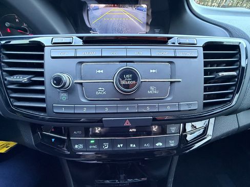 Used 2016 Honda Accord LX-S image 18