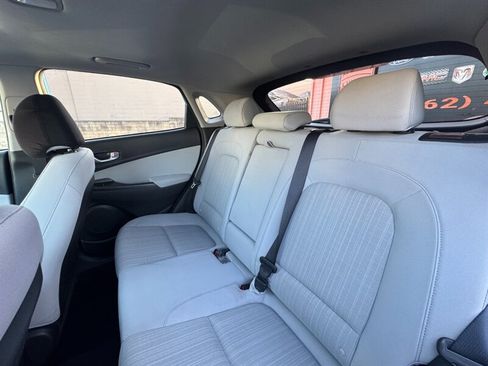 Used 2022 Hyundai Kona SEL w/ Convenience Package FWD image 25