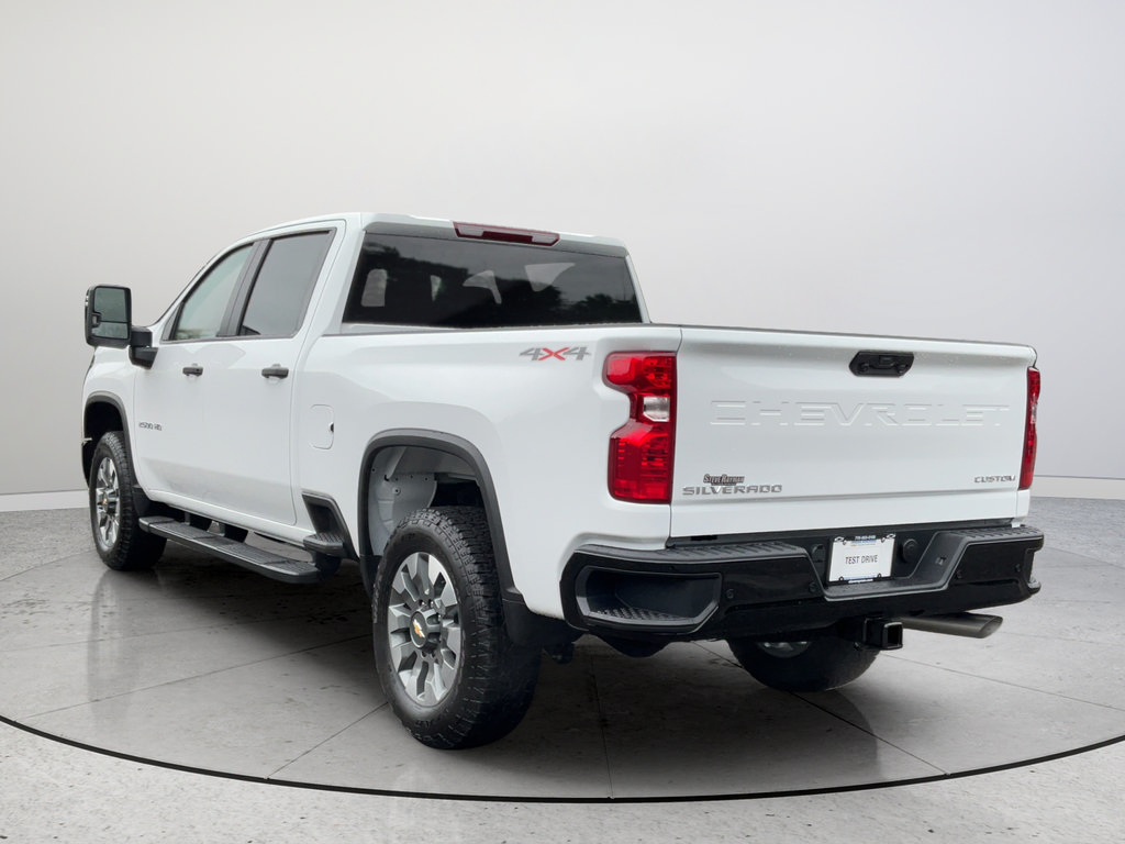 New 2026 Chevrolet Silverado 2500 Custom w/ Custom Value Package AWD/4WD image 7