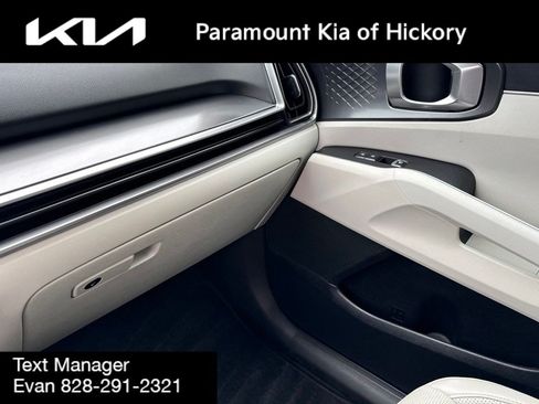 Used 2025 Kia Sorento S w/ Panoramic Sunroof Package FWD image 30