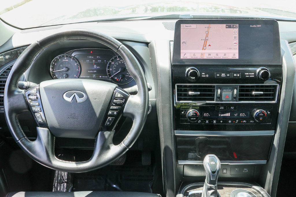 Used 2024 INFINITI QX80 Luxe RWD image 7