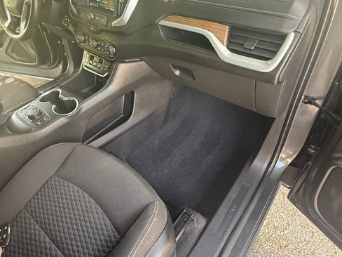 Used 2020 GMC Terrain SLE w/ Driver Convenience Package FWD image 41