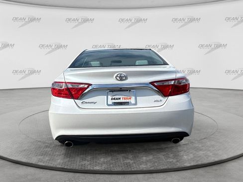 Used 2017 Toyota Camry XLE FWD image 24