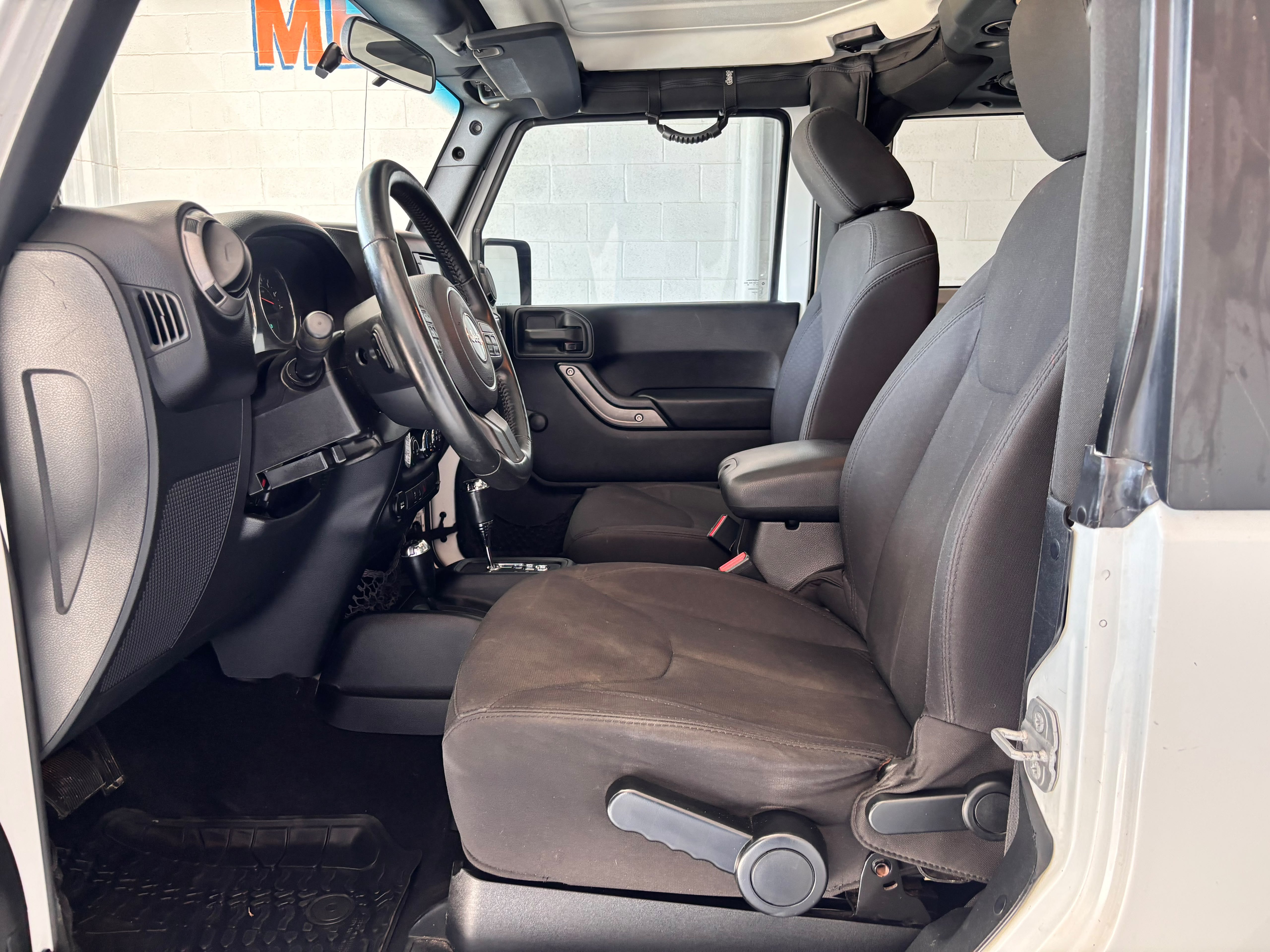 Used 2014 Jeep Wrangler Sport AWD/4WD image 10