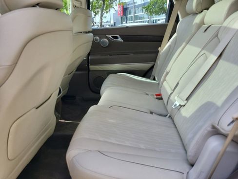 Used 2023 Genesis GV80 2.5T w/ Advanced Package image 19