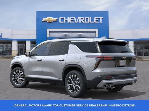 New 2026 Chevrolet Traverse LT w/ Sun and Wheel Package FWD image 4