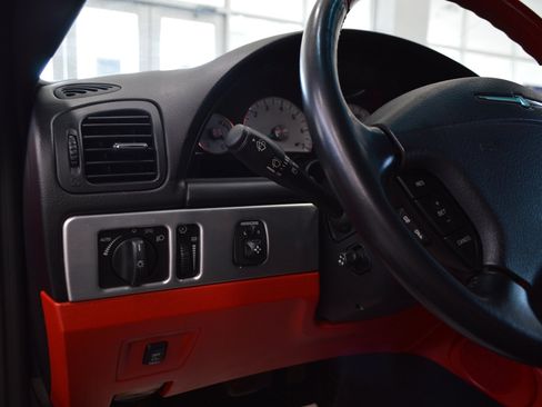 Used 2003 Ford Thunderbird RWD image 16