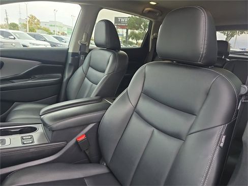Used 2022 Nissan Murano SV image 14