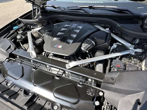 Used 2025 BMW X7 M60i AWD/4WD image 16