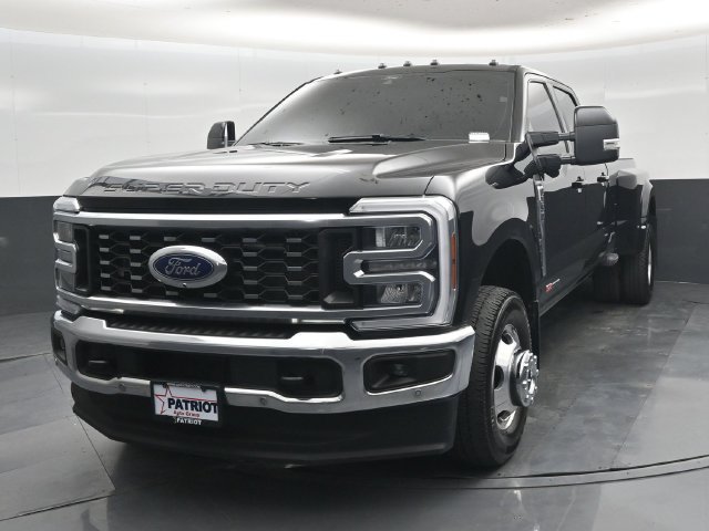 Used 2025 Ford F350 Lariat w/ Lariat Ultimate Package AWD/4WD image 37