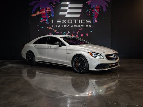 Used 2016 Mercedes-Benz CLS 63 AMG S-Model w/ Driver Assistance Package image 4