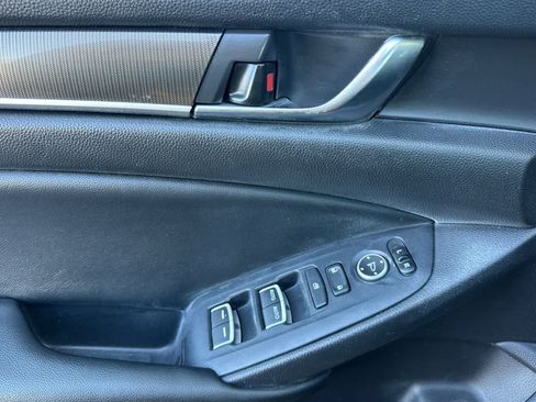 Used 2022 Honda Accord Sport Special Edition image 13