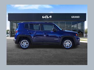 Used 2020 Jeep Renegade Sport w/ Sport Appearance Group FWD video 1