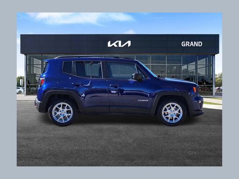 Used 2020 Jeep Renegade Sport w/ Sport Appearance Group FWD image 1