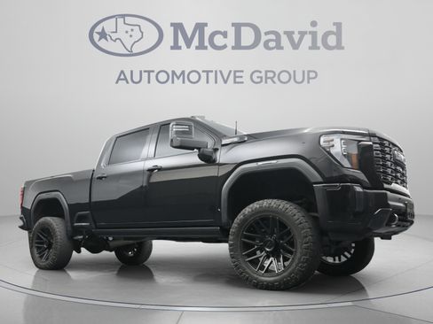 Used 2024 GMC Sierra 2500 Denali Ultimate AWD/4WD image 25