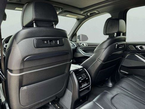 Used 2020 BMW X5 M50i w/ Premium Package AWD/4WD image 36