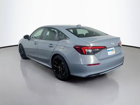 Used 2025 Honda Civic Sport image 7