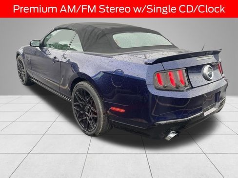 Used 2011 Ford Mustang GT Premium w/ Electronics Pkg RWD image 5