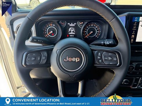 Used 2024 Jeep Gladiator Sport AWD/4WD image 20