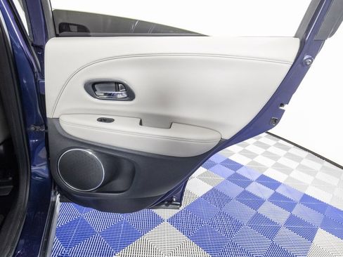 Used 2017 Honda HR-V EX-L image 15