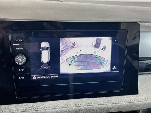 Used 2025 Volkswagen Taos S FWD image 21