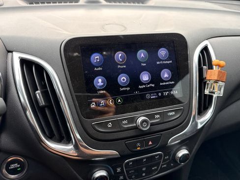 Used 2022 Chevrolet Equinox LT AWD/4WD image 11