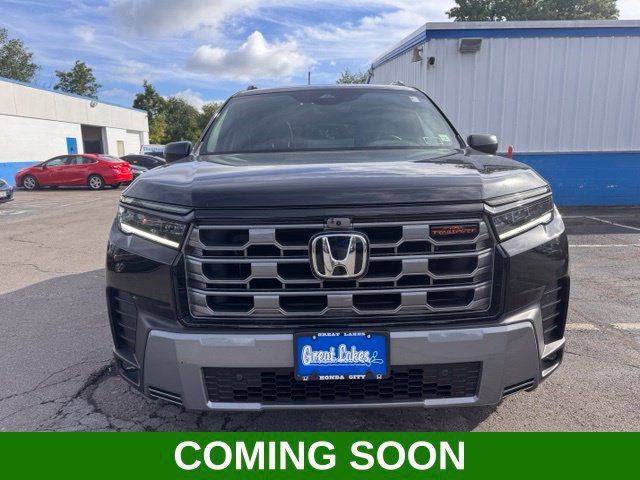 Used 2026 Honda Pilot TrailSport image 6