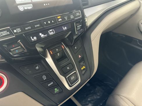 Used 2023 Honda Odyssey EX-L image 21
