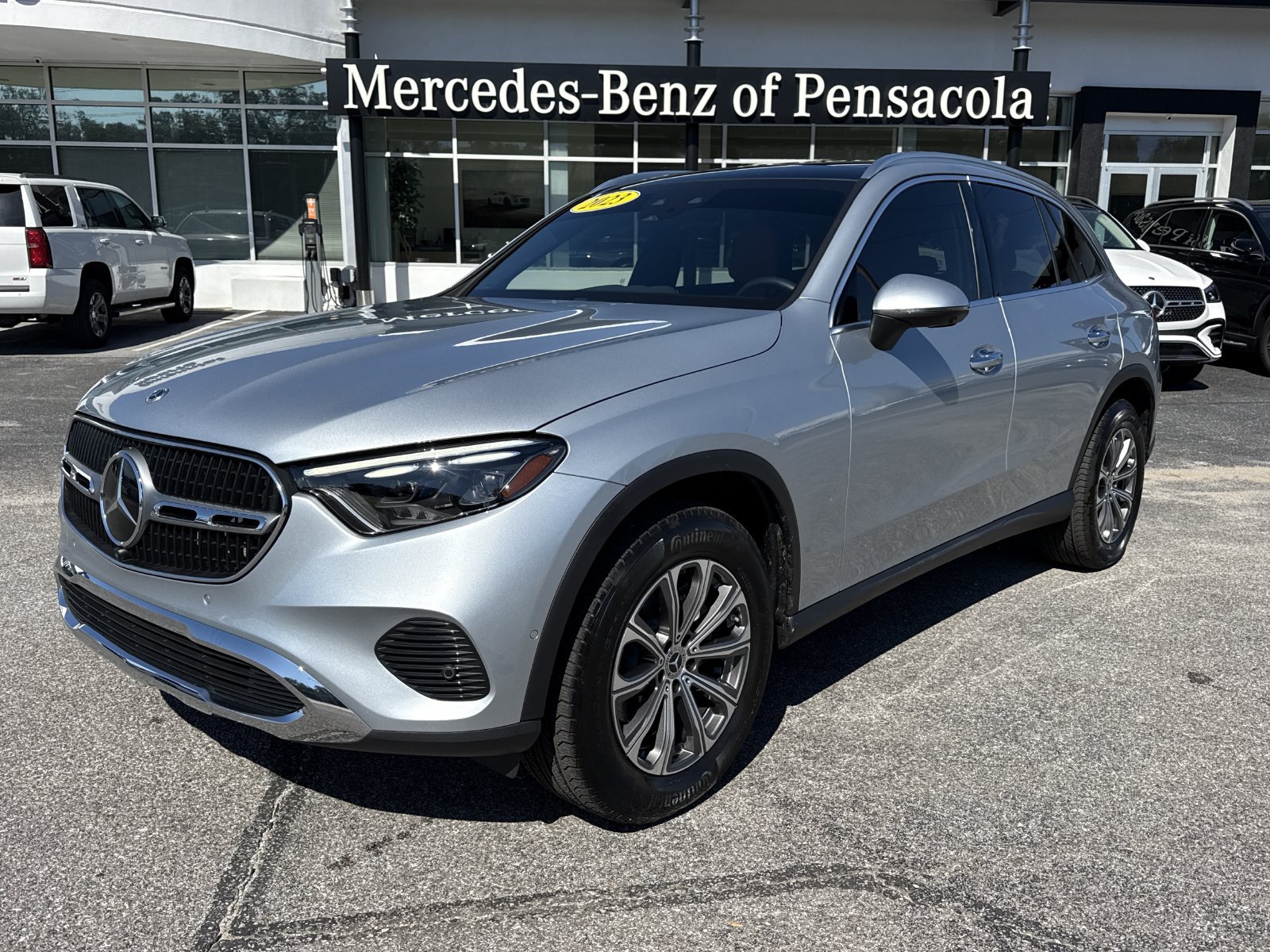 Certified 2023 Mercedes-Benz GLC 300 image 1