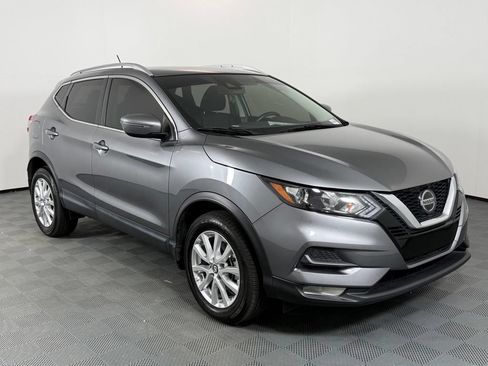 Used 2021 Nissan Rogue Sport SV FWD image 9