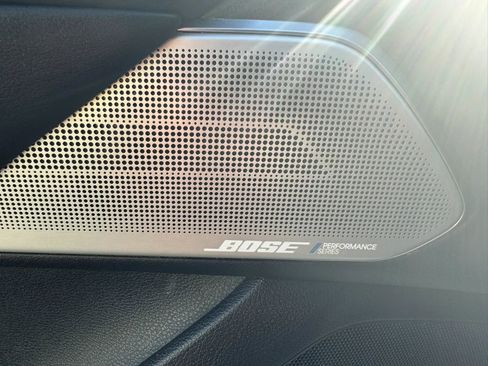 Used 2017 INFINITI Q60 3.0t w/ Premium Plus Package 3.0T image 19