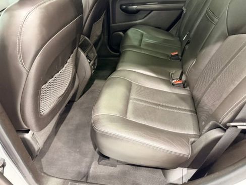 Used 2013 Cadillac SRX Performance w/ Driver Assist Package image 39