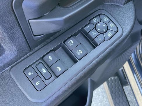 New 2026 RAM 2500 Tradesman AWD/4WD image 27