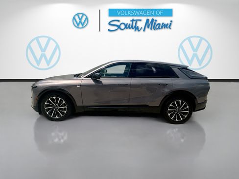 Used 2024 Cadillac Lyriq Sport RWD image 4