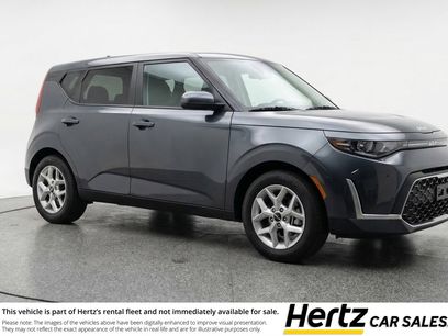 Used 2025 Kia Soul LX w/ LX Technology Package