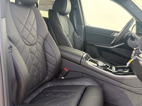 New 2026 BMW X5 xDrive40i w/ M Sport Package image 23