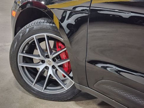 Used 2022 Porsche Macan S image 23