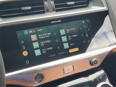 New 2024 Jaguar I-PACE R-Dynamic HSE image 30