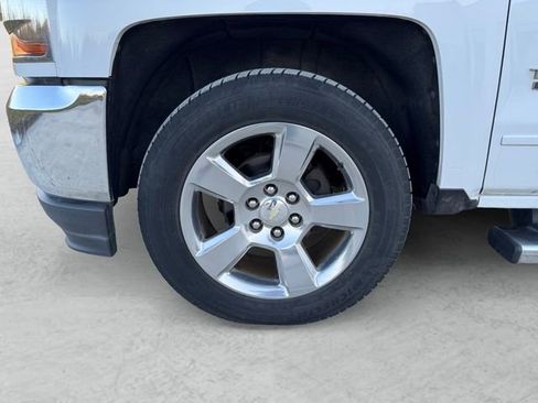 Used 2017 Chevrolet Silverado 1500 LT w/ Texas Edition image 23