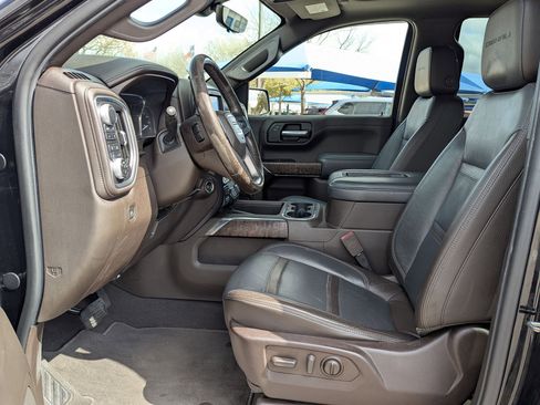 Used 2019 GMC Sierra 1500 Denali w/ Denali Ultimate Package image 10